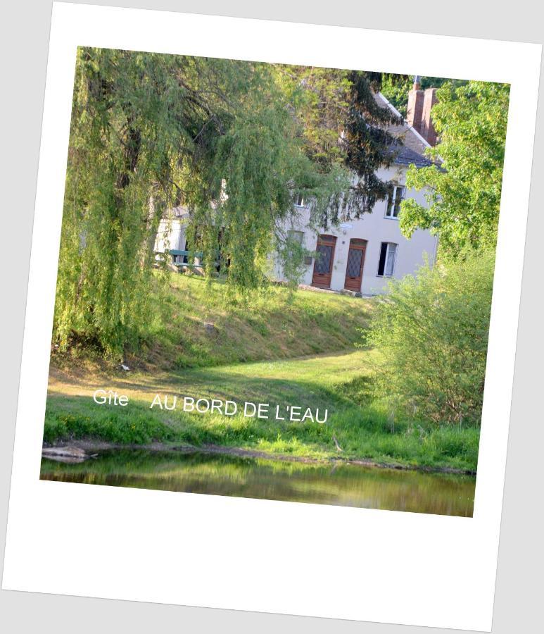 Gîte AU BORD DE L'EAU Chambon-sur-Voueize Exterior foto